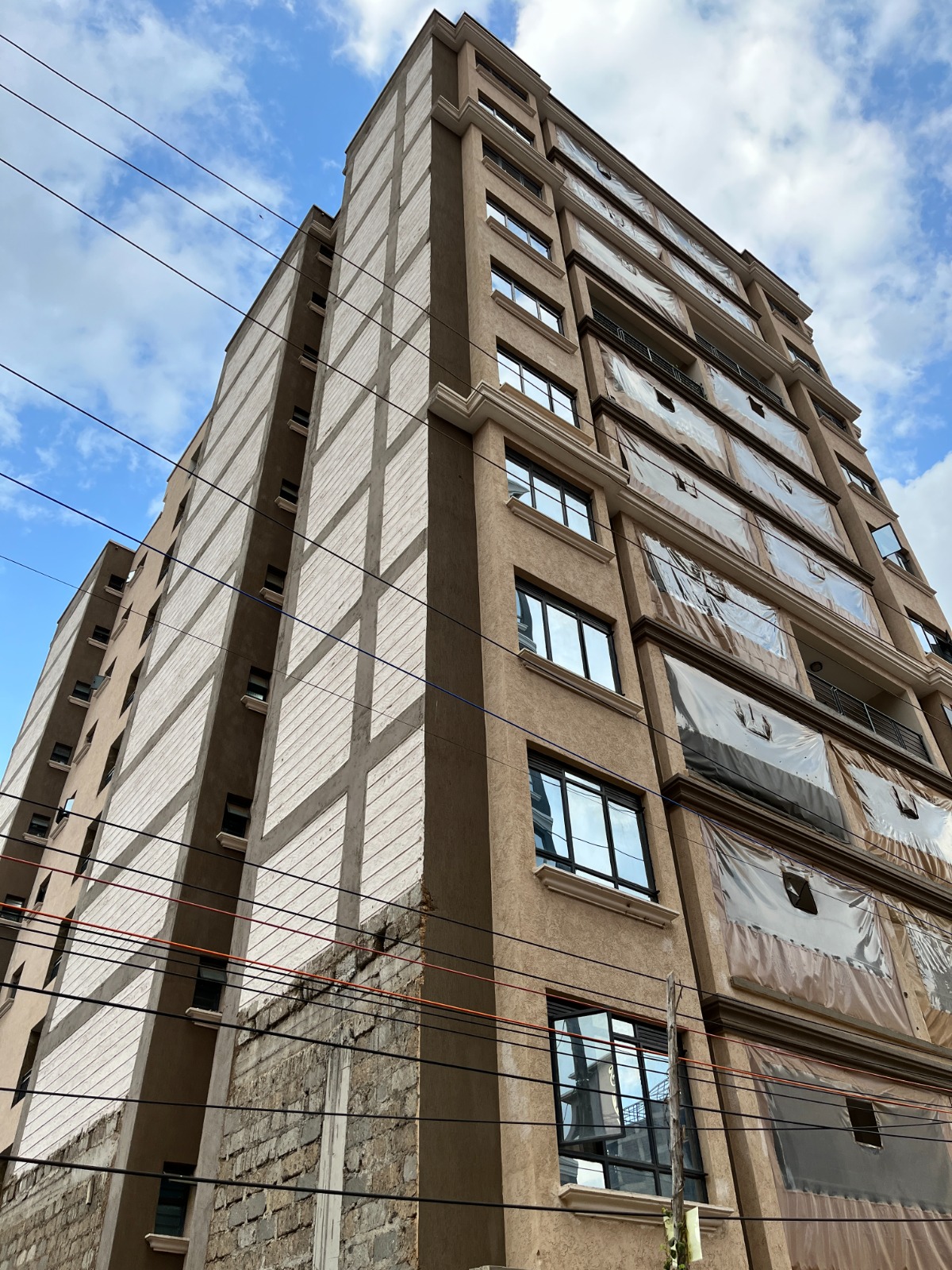 WhatsApp Image 2025-10-25 at 16.07.35 (12) Circuit Apartments – 2 Bedroom Ensuite for Rent, OJ (Bypass, near Tatu Chapel)