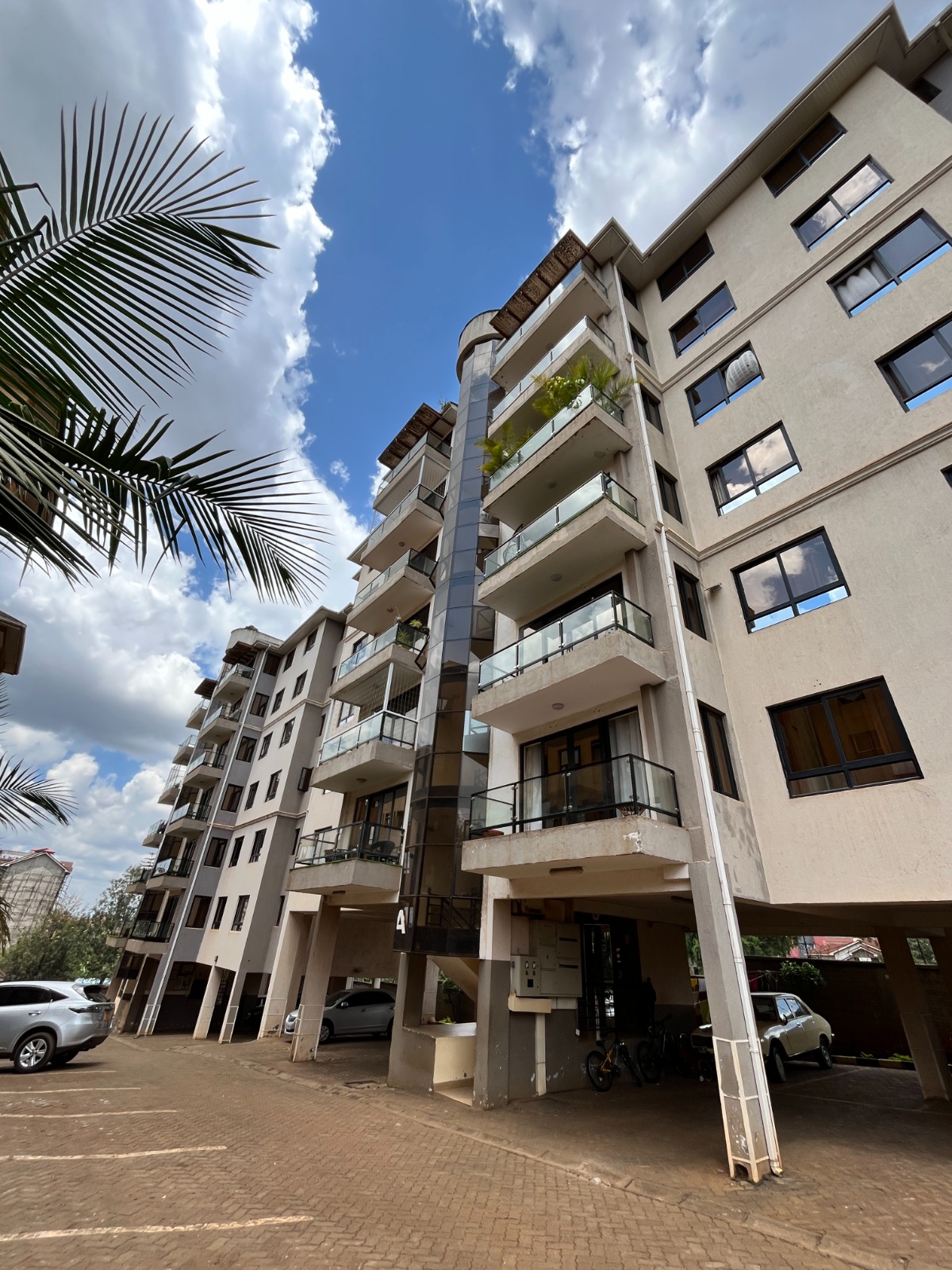 WhatsApp Image 2025-10-26 at 17.28.39 (21) Scenic View – 3 Bedroom Ensuite Apartment for Rent, Thindingua (Opposite Tsavo Corral)