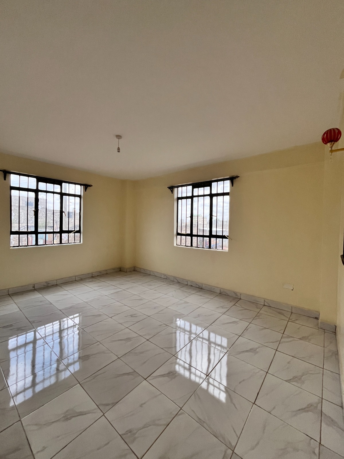 WhatsApp Image 2025-10-26 at 19.41.45 L&K – 1 Bedroom Apartment for Rent, Membly (Behind Magunas, Bypass Road)