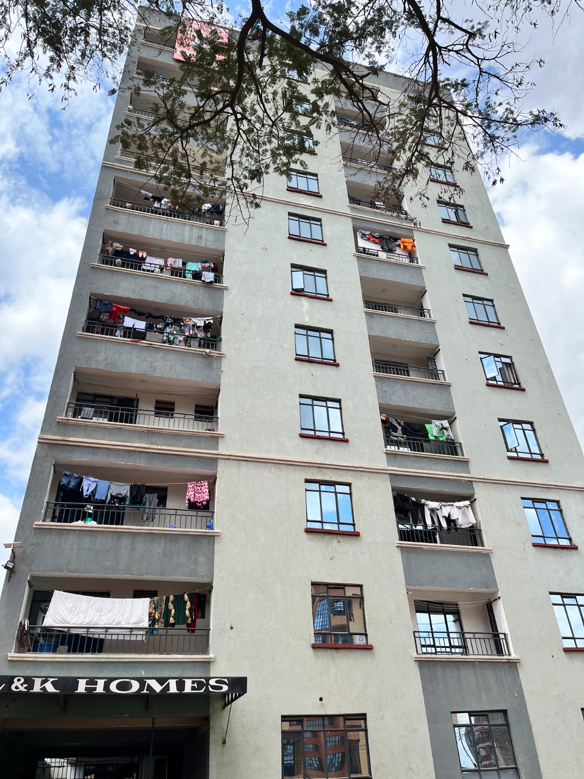 WhatsApp Image 2025-10-26 at 20.27.24 (14) L&K Apartment – 2 Bedroom Ensuite for Rent, Membley (Behind Magunas, Bypass Road)