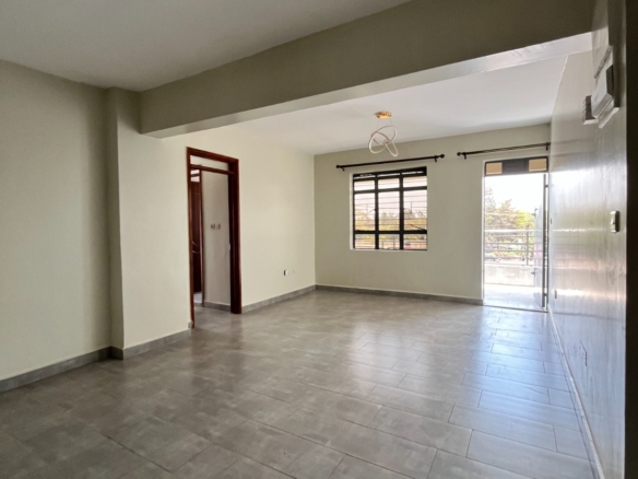 Fahrenheit 100° – 3 Bedroom Ensuite Apartment in Toll (Near Shell Petrol Station)