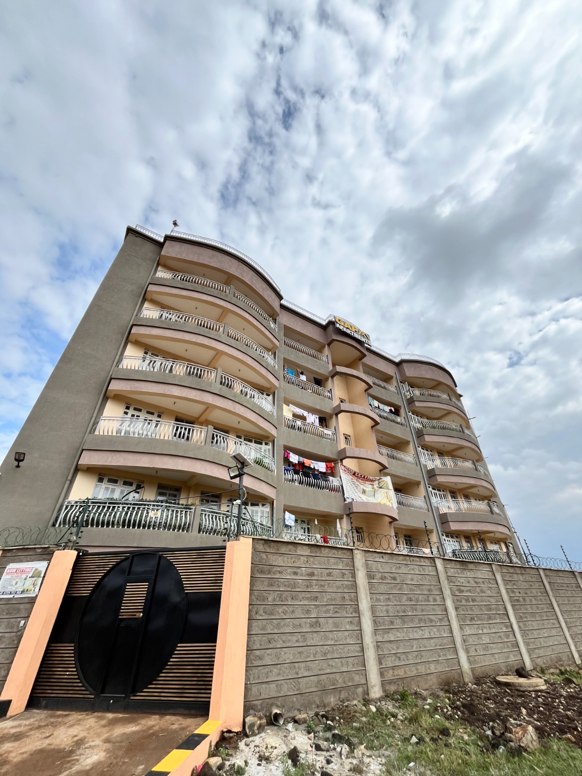 Gap Apartment (A) – 2 Bedroom (Both Ensuite) in Jomoko (Near Clovers Residency)