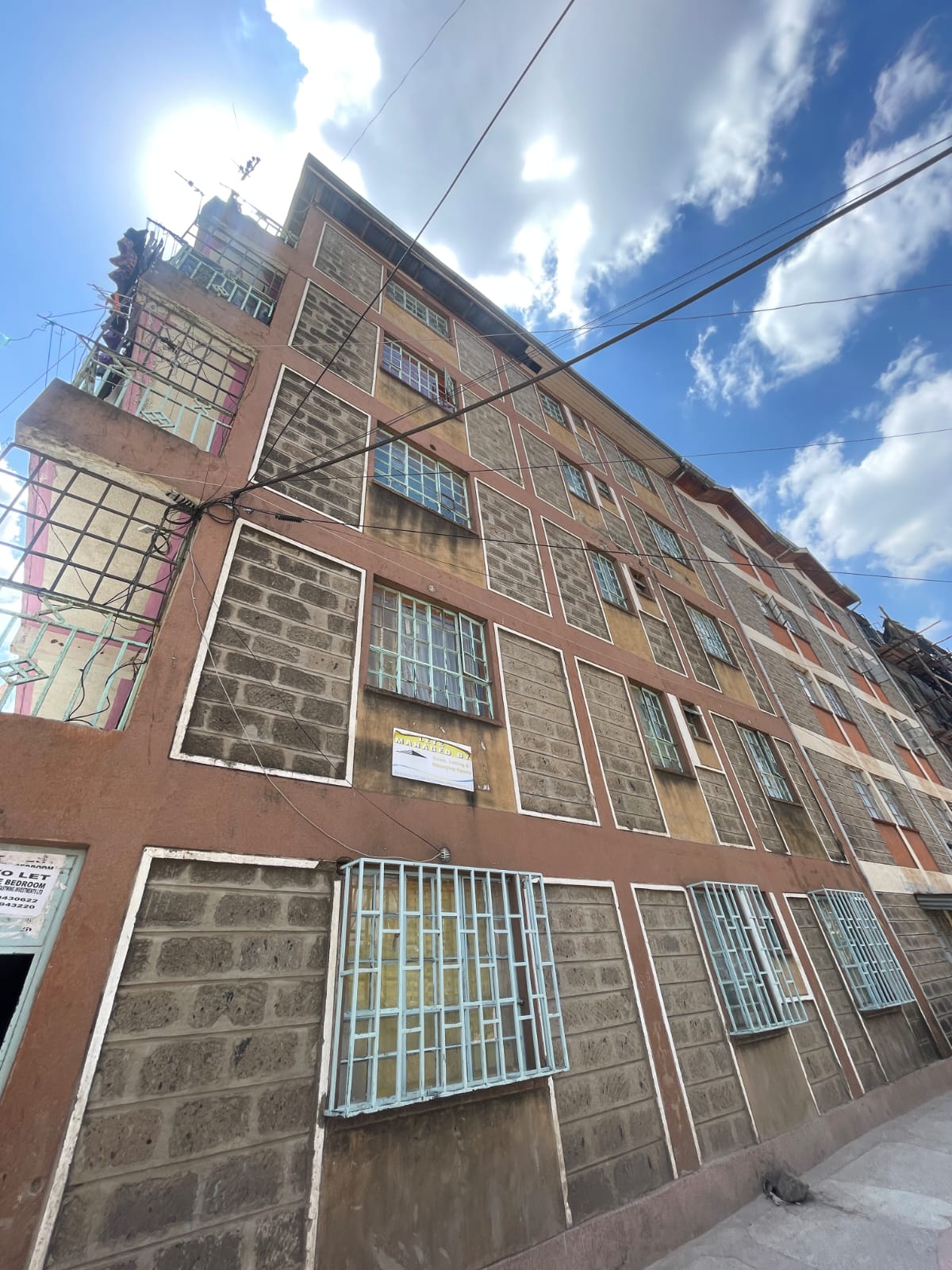 WhatsApp Image 2025-11-08 at 14.36.32 (1) Milton's – 1 Bedroom Apartment for Rent in Tena (Near Maranatha Ministries Church)