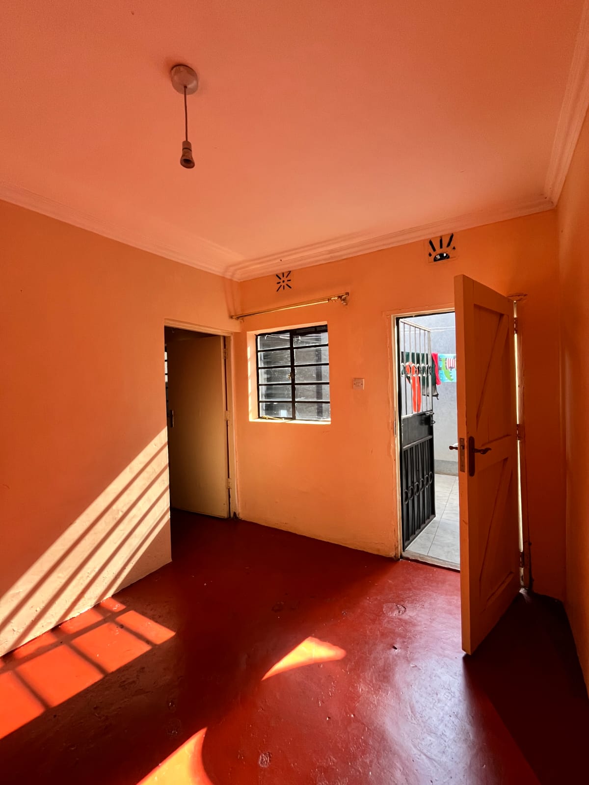 WhatsApp Image 2025-11-12 at 06.00.21 Highway Estate – 1 Bedroom Apartment for Rent in South C (Near Next Gen Mall)