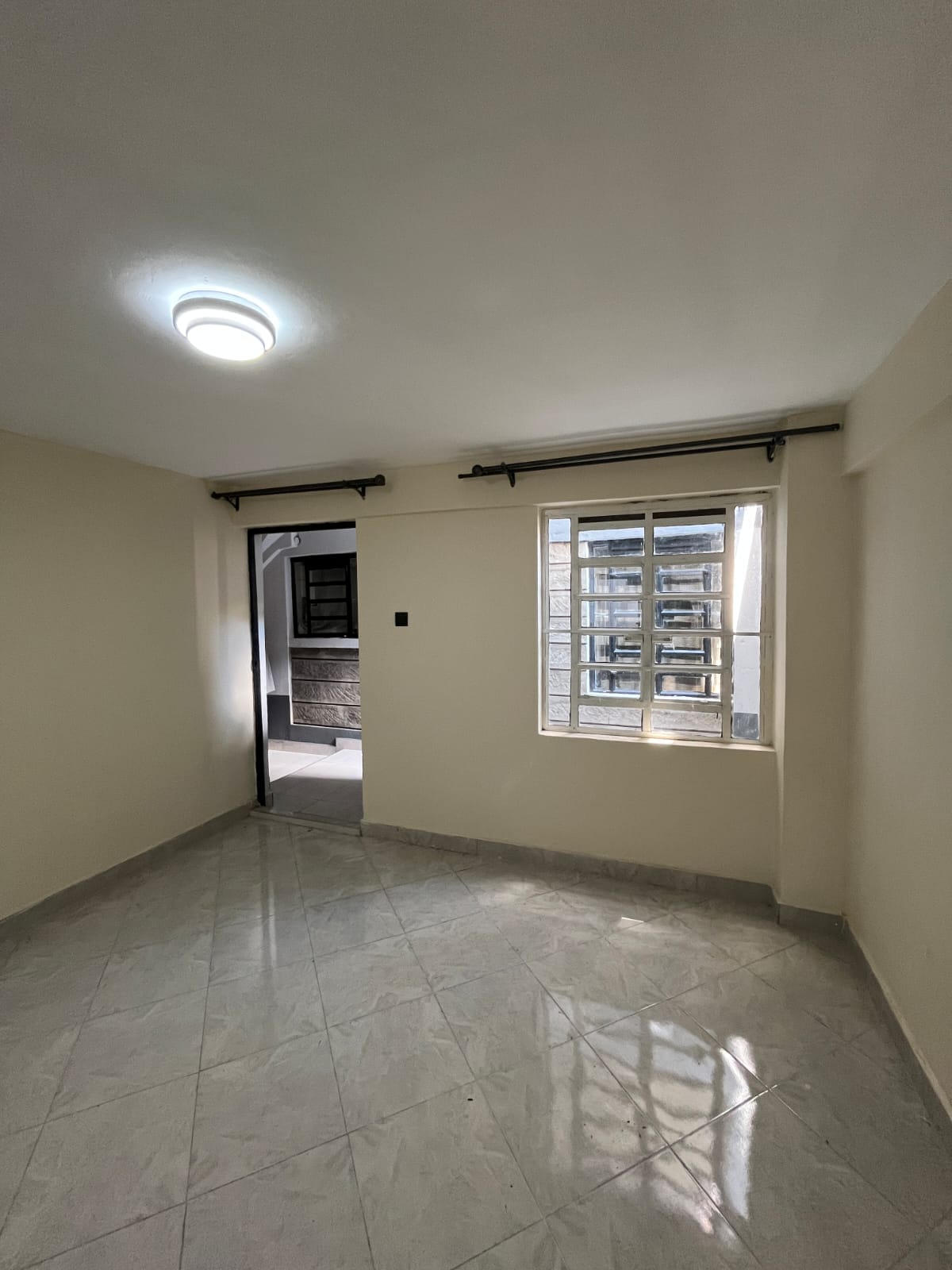 WhatsApp Image 2025-11-12 at 10.08.59 Green Court 149B – 1 Bedroom Apartment for Rent in Utawala (Near Shell Petrol Station)