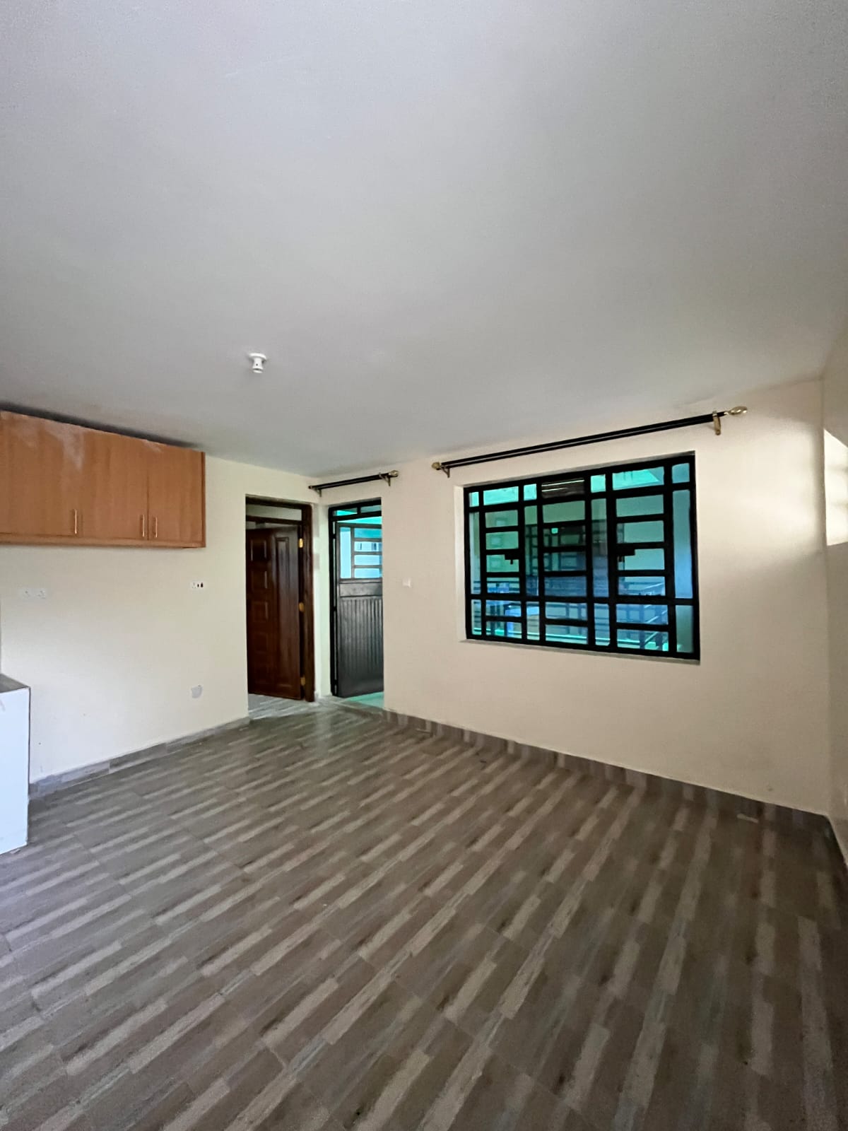WhatsApp Image 2025-11-19 at 05.31.20 Samuel's – 1 Bedroom Apartment for Rent in Utawala (Near Full Gospel Church Goshen)