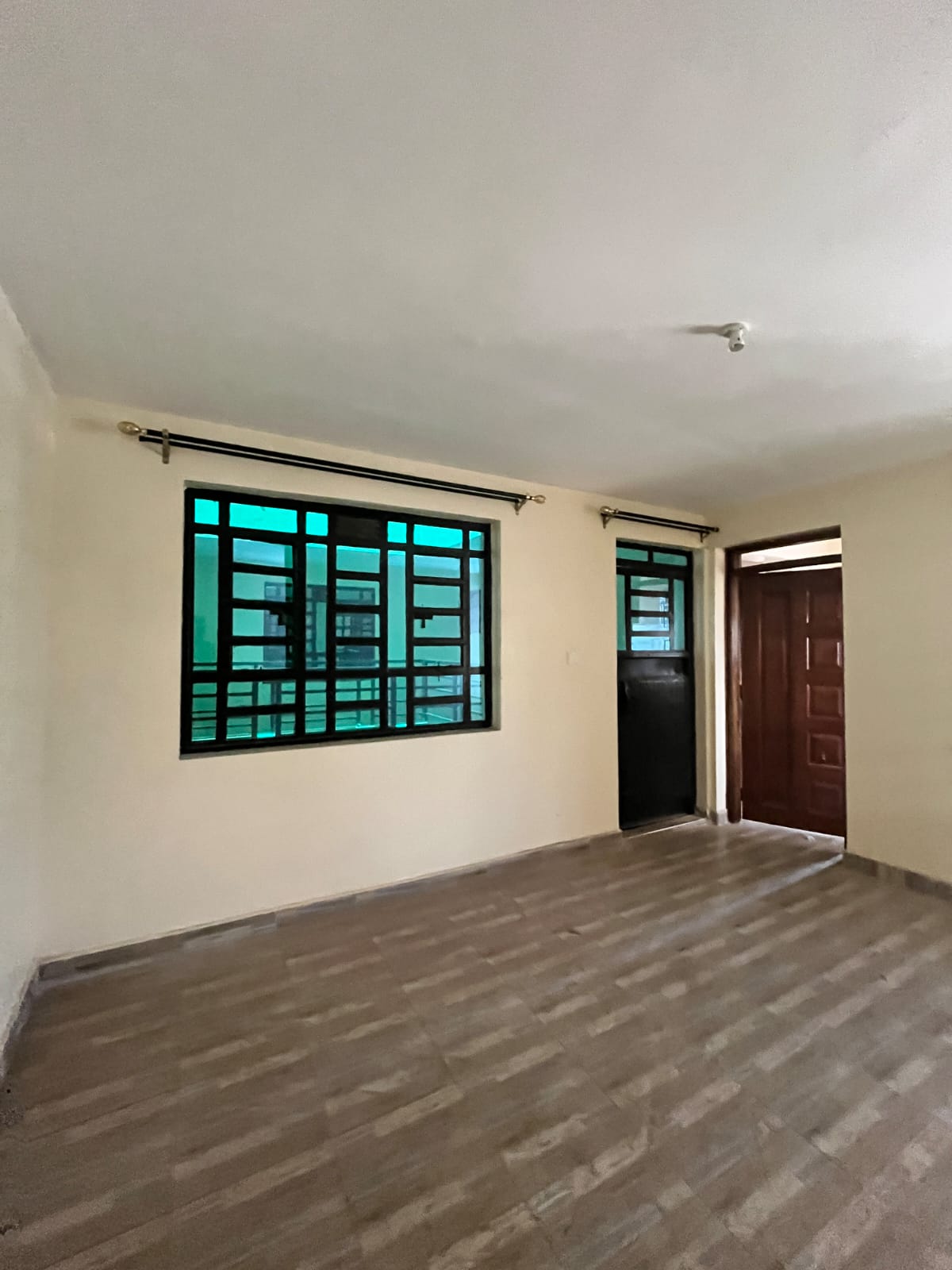 WhatsApp Image 2025-11-19 at 05.33.57 (1) Samuel's – 2 Bedroom Apartment for Rent in Utawala (Near Full Gospel Church Goshen)