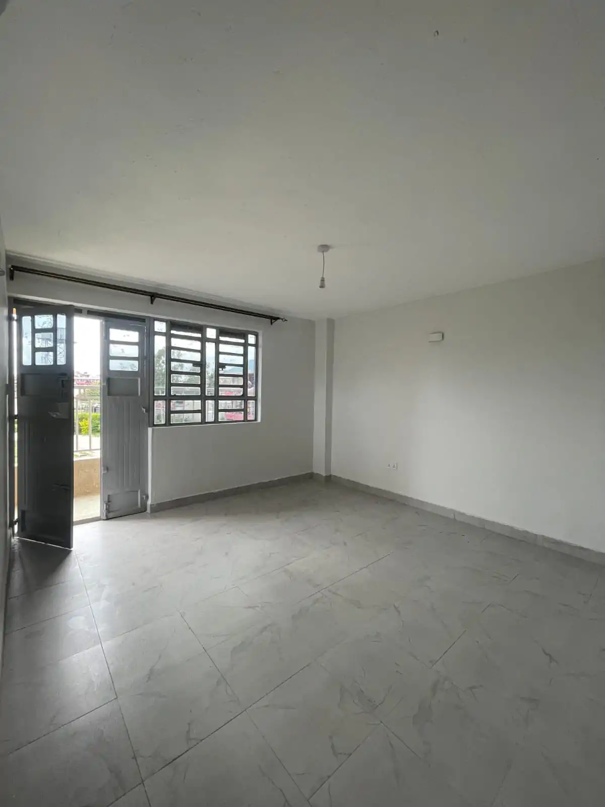 WhatsApp Image 2025-11-19 at 06.54.04 Gladys – 1 Bedroom for Rent in Utawala (Near Baitoti Car Wash)