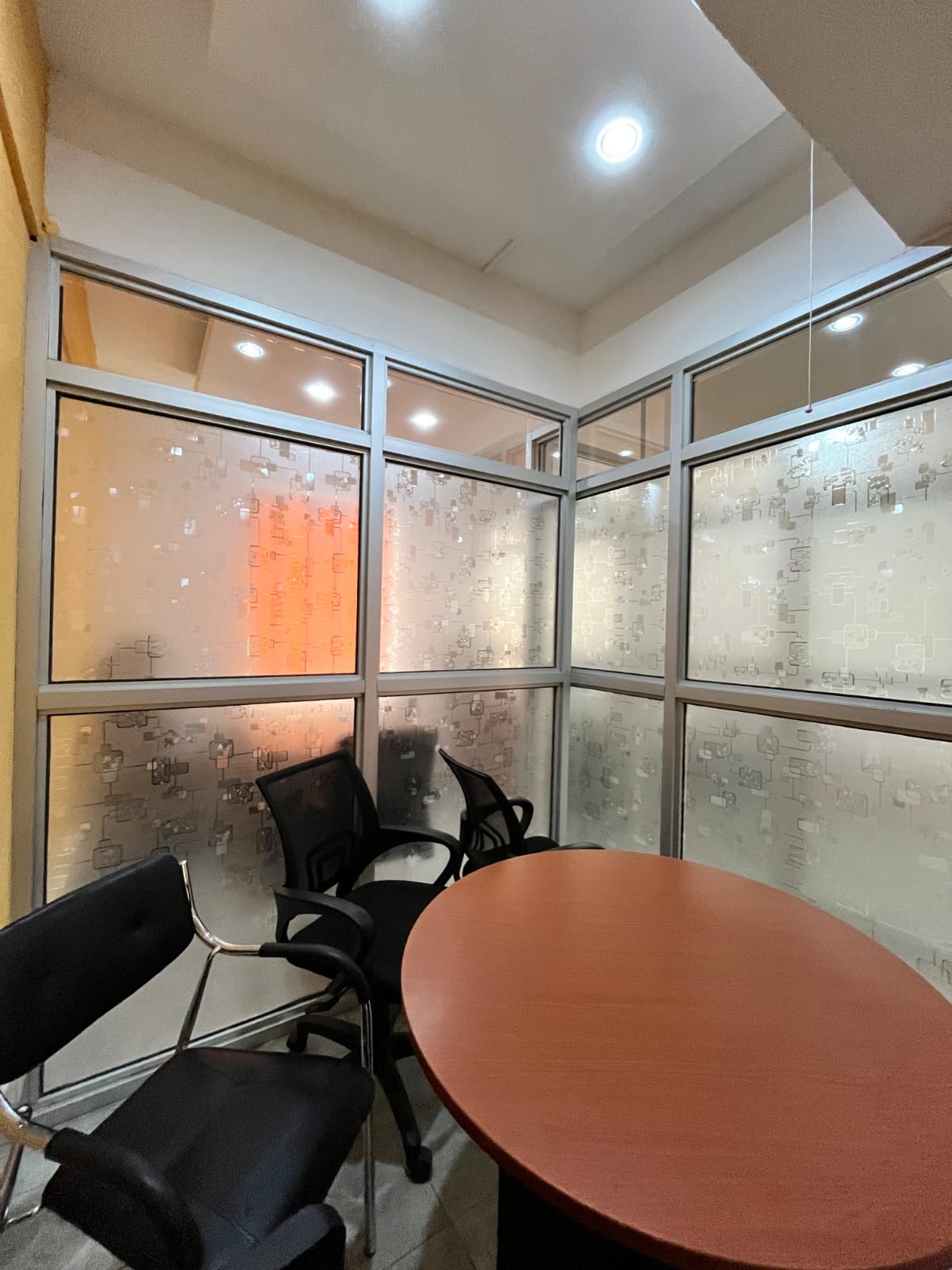 WhatsApp Image 2025-11-20 at 09.15.43 (1) Peter (B) – Commercial Space for Rent (Kikuyu, Post Office Road, Near Viewfinder Opticians)