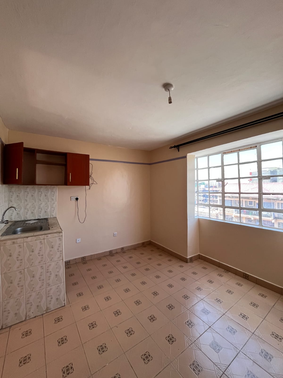 WhatsApp Image 2025-11-22 at 10.32.27 (1) Tamara – Bedsitter Apartment for Rent (Githurai 45, Mumbi, Near Dakajagi)