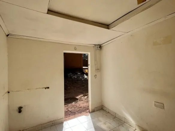 Hannah's Commercial Space for Rent – Muthiga