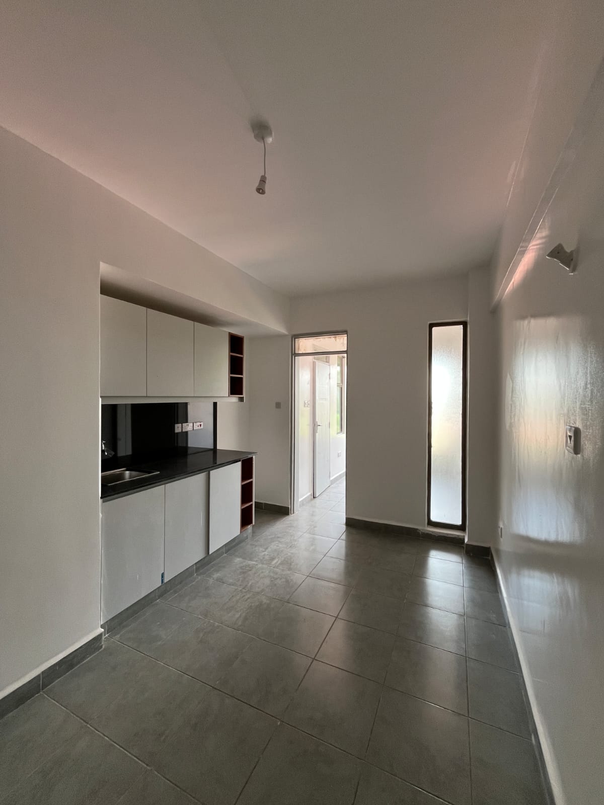 WhatsApp Image 2025-11-28 at 10.43.34 (3) Tsavo Sunset Phase 2 – 1 Bedroom Apartment for Rent in Thindigua (Near Laceup Sport Centre) - B308