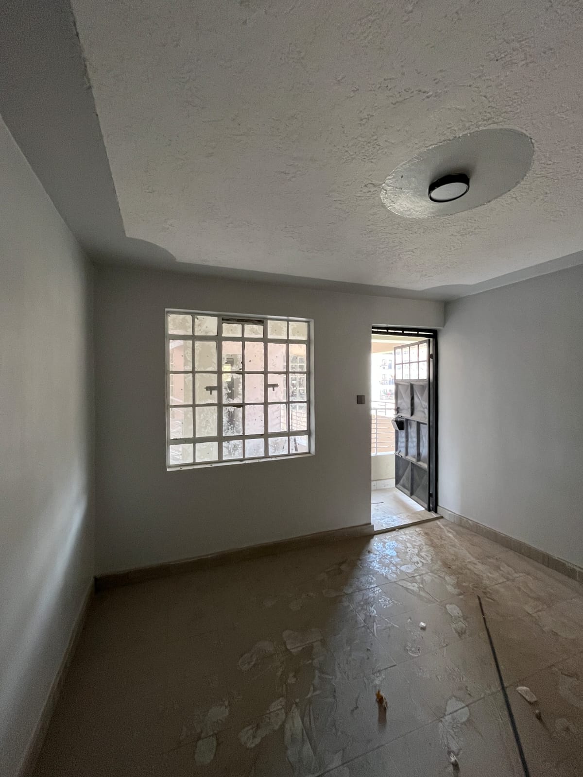 WhatsApp Image 2025-12-14 at 13.36.42 (1) Makella – 1 Bedroom Apartment for Rent in Kasarani near Maji Mazuri