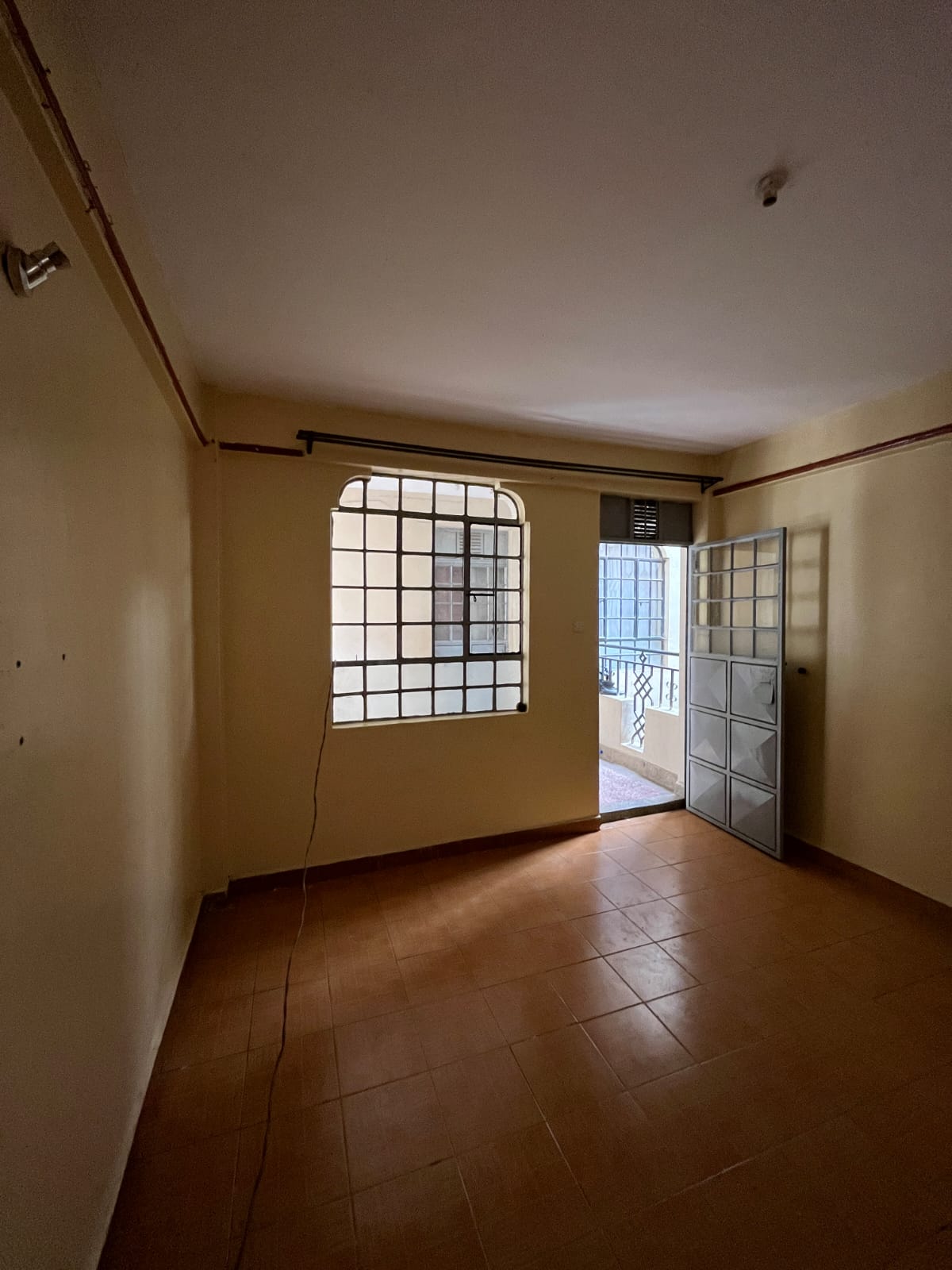 WhatsApp Image 2025-12-14 at 13.45.42 (2) Fadhili House – 1 Bedroom Apartment for Rent, Utawala (Eastern Bypass)