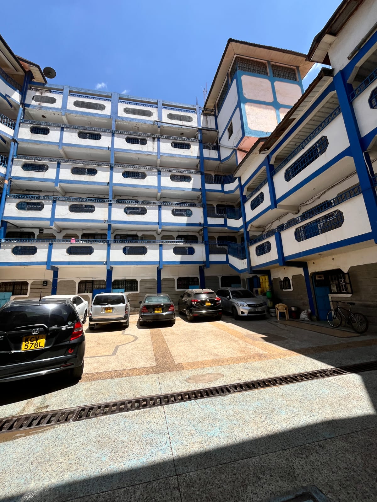 WhatsApp Image 2026-02-16 at 20.10.56 White and Blue Bedsitter/Studio Apartment for Rent near Paniel Hostel, Garden Estate Road, Thome (#10304022603)